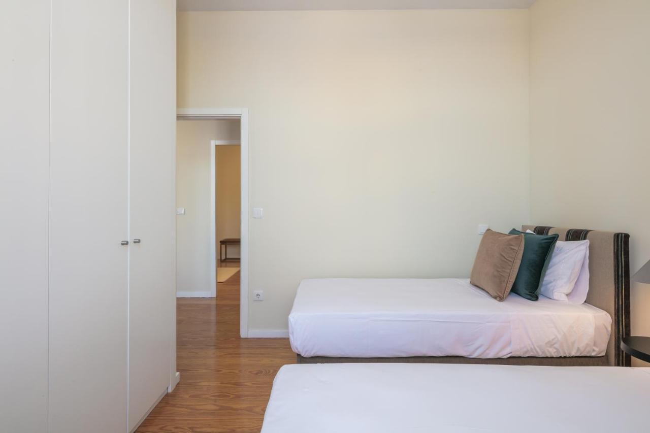 Bo - Fernandes Tomas Apartament